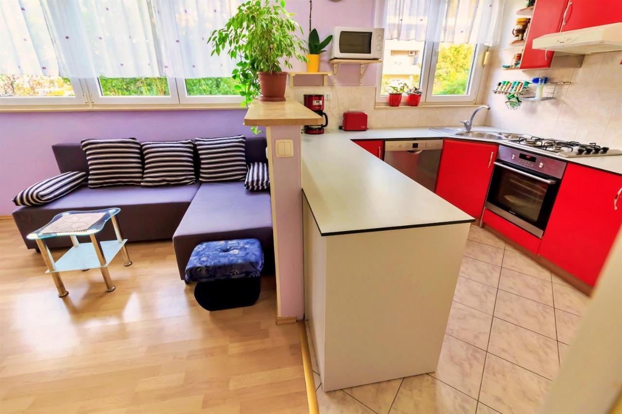 Apartment Anita Omiš Buitenkant foto